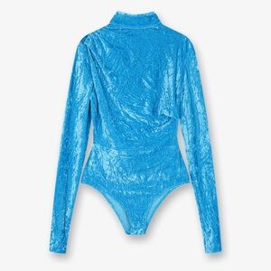 OVAL SQUARE Speak Bodysuit with Thumbholes in Vallarta Blue
